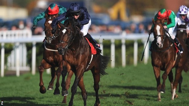 O Racing Post Trophy (G1), em Doncaster, foi do favorito Kingsbarns