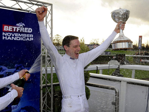 Godolphin é a campeã das estatísticas inglesas. Richard Hughes vence a de jóqueis.