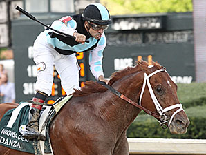 Danza surpreende no Arkansas Derby (G1)