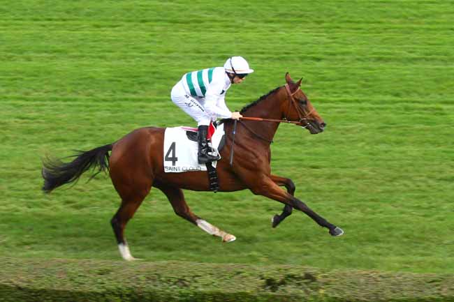 Alea Iacta, única potranca, vence em grandíssimo estilo, a milha do Prix Thomas Bryon (G3)