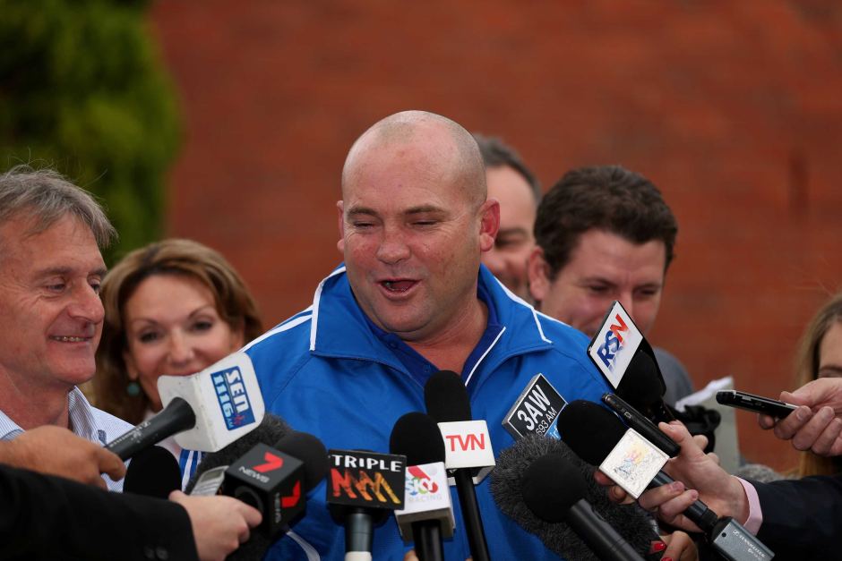 Peter Moody, treinador da fenomenal Black Caviar, depois do cobalto, ibuprofeno