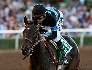 Santa Anita Handicap: Shared Belief dá mais um show e Catch a Flight é ótimo terceiro