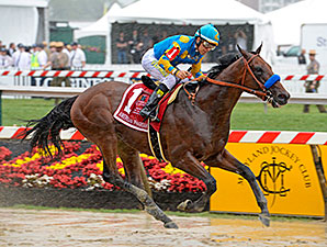 American Pharoah deu um galope de saúde em sua vitória no Preakness Stakes (G1)