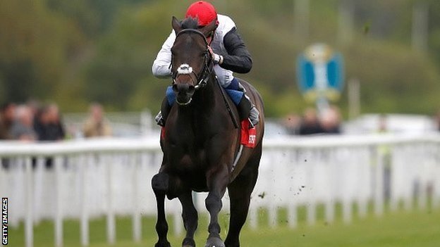 Golden Horn, campeão do Arc, continua em segundo nos ratings, com os mesmos 130. Em primeiro, American Pharoah, com 131